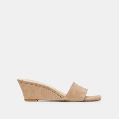 Dolce Vita Qaily Wide Wedges In Brown Size 6.5w By