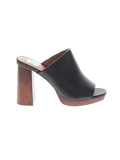 Pre-owned Dolce Vita Sandals In Black