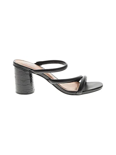 Pre-owned Dolce Vita Sandals In Black
