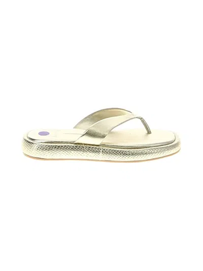 Pre-owned Dolce Vita Sandals In Gold