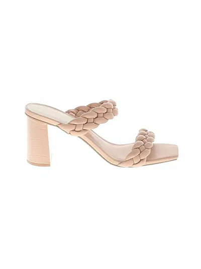 Pre-owned Dolce Vita Sandals In Ivory