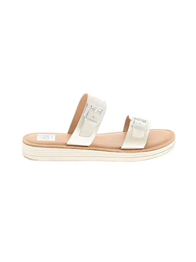Pre-owned Dolce Vita Sandals In Ivory
