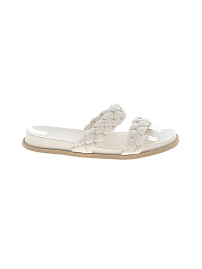 Pre-owned Dolce Vita Sandals In White