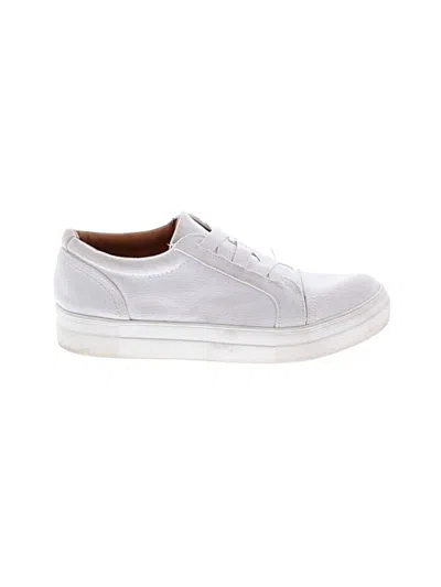 Pre-owned Dolce Vita Sneakers In White