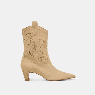 Dolce Vita Tavla Boots Camel Suede