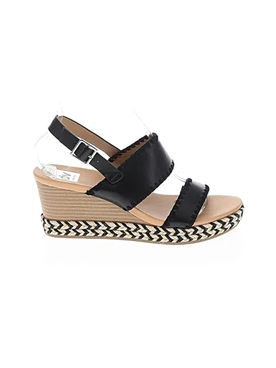 Pre-owned Dolce Vita Wedges In Black