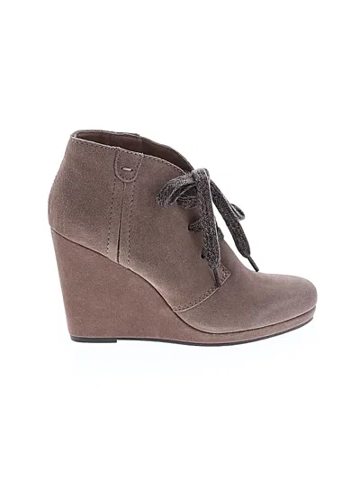 Pre-owned Dolce Vita Wedges In Brown
