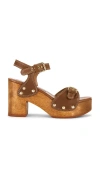 Dolce Vita Yandy Sandal