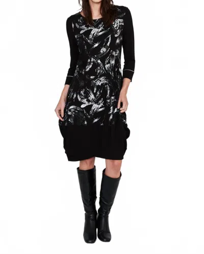 Dolcezza Knit Brush Stroke Print Dress In Black/silver/grey