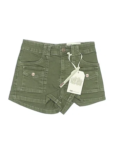 Dollhouse Khaki Shorts In Green