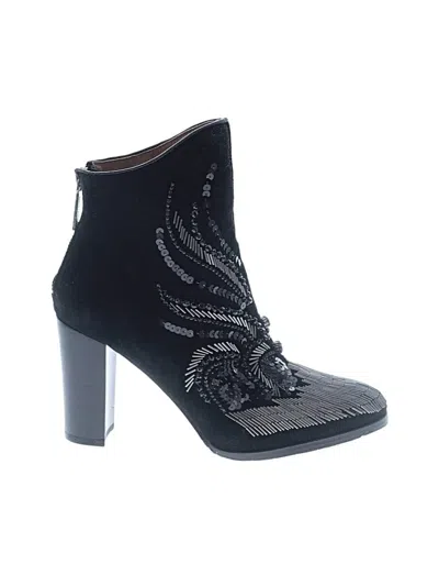 Pre-owned Donald J Pliner Ankle Boots In Black