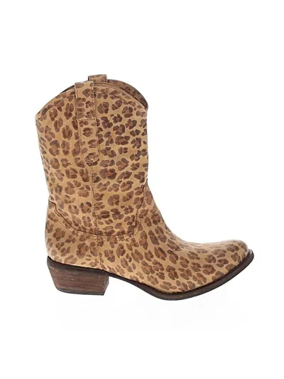 Pre-owned Donald J Pliner Boots In Brown
