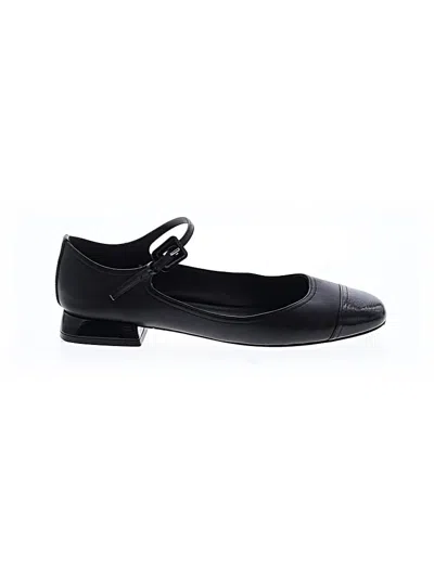 Pre-owned Donald J Pliner Flats In Black