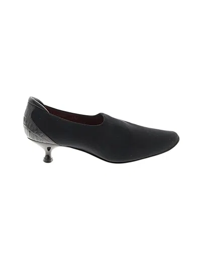 Pre-owned Donald J Pliner Flats In Black
