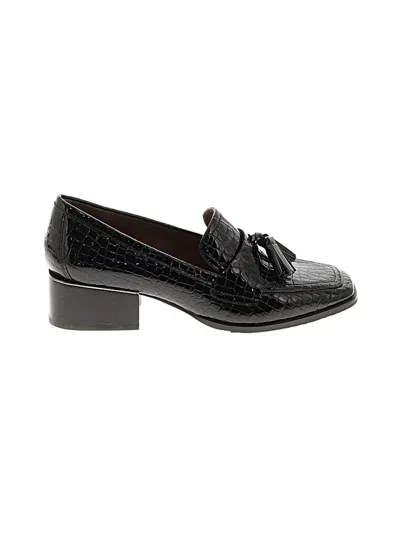 Pre-owned Donald J Pliner Flats In Black