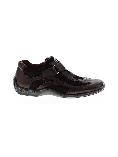 Pre-owned Donald J Pliner Flats In Brown
