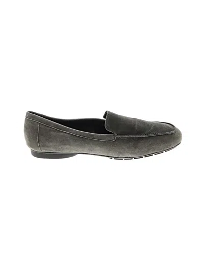 Pre-owned Donald J Pliner Flats In Gray