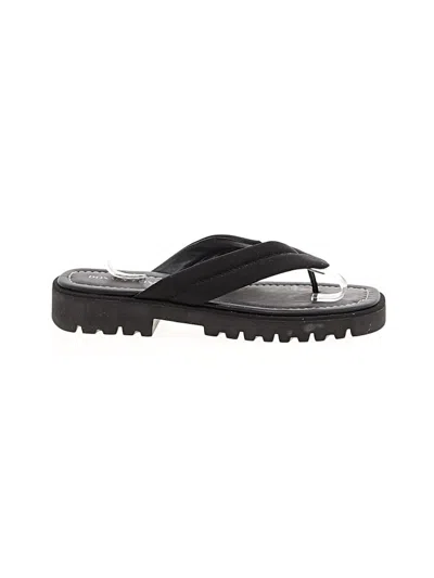 Pre-owned Donald J Pliner Flip Flops In Black