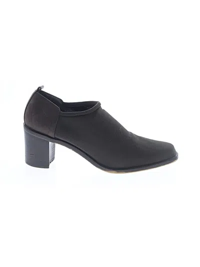 Pre-owned Donald J Pliner Heels In Brown
