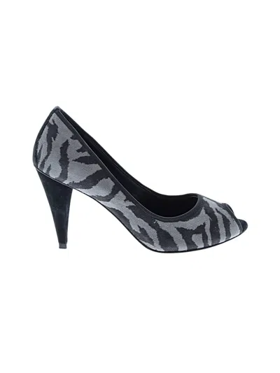 Pre-owned Donald J Pliner Heels In Gray