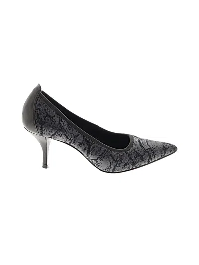 Pre-owned Donald J Pliner Heels In Gray