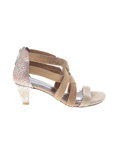 Pre-owned Donald J Pliner Heels In Tan