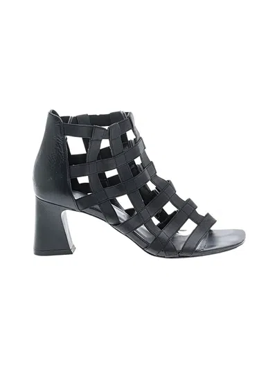 Pre-owned Donald J Pliner Sandals In Black