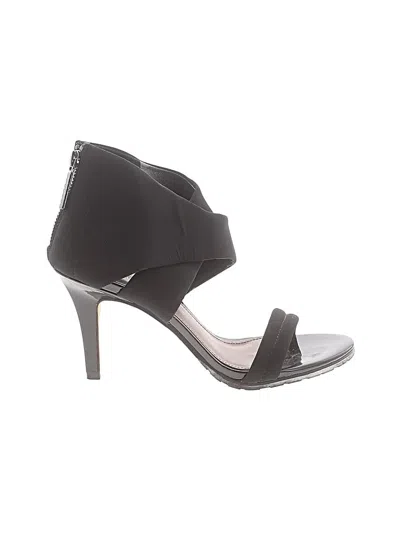 Pre-owned Donald J Pliner Sandals In Black
