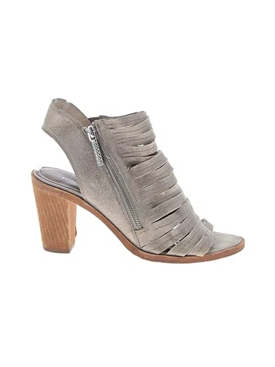 Pre-owned Donald J Pliner Sandals In Brown