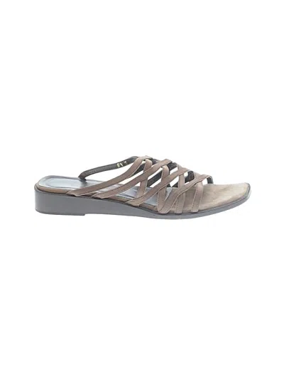 Pre-owned Donald J Pliner Sandals In Gray
