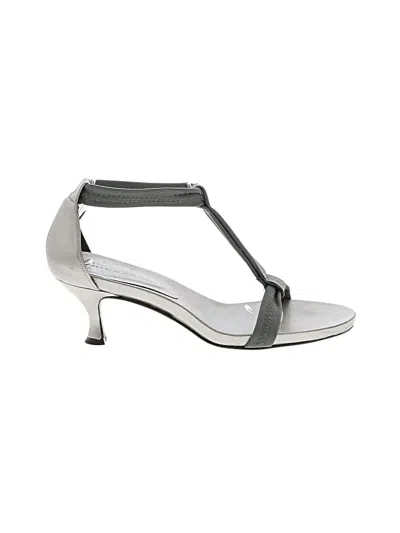 Pre-owned Donald J Pliner Sandals In Gray