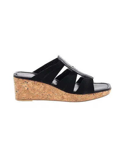 Pre-owned Donald J Pliner Wedges In Black