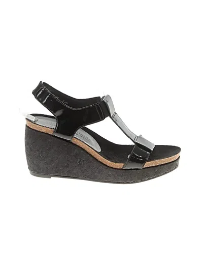 Pre-owned Donald J Pliner Wedges In Black