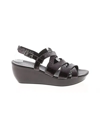 Pre-owned Donald J Pliner Wedges In Black