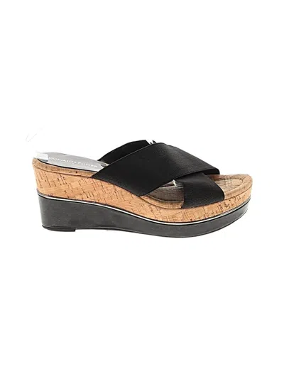 Pre-owned Donald J Pliner Wedges In Black
