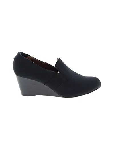 Pre-owned Donald J Pliner Wedges In Black