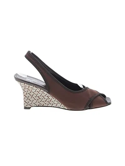 Pre-owned Donald J Pliner Wedges In Brown