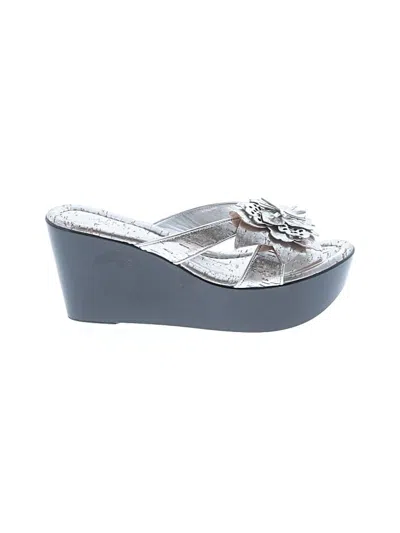 Pre-owned Donald J Pliner Wedges In Silver