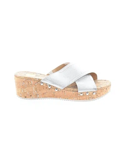 Pre-owned Donald J Pliner Wedges In Silver
