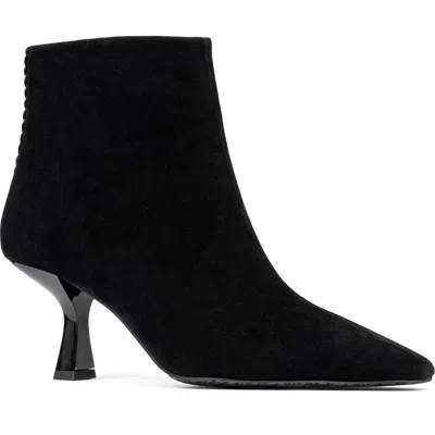 Donald Pliner Baltimor Bootie In Black