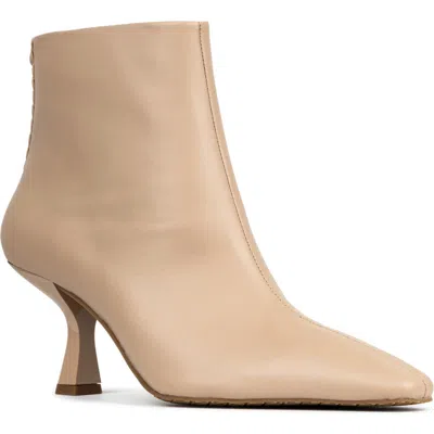 Donald Pliner Baltimor Bootie In Sand