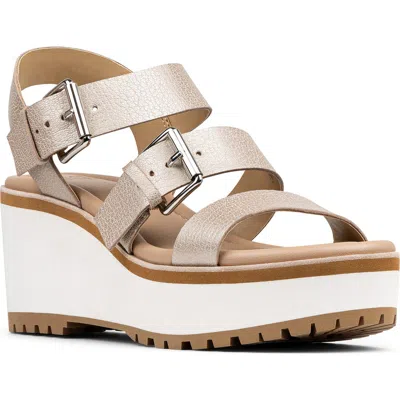 Donald Pliner Blerina Foam Wedge Sandal In Platinum