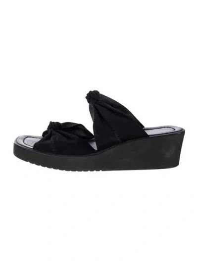 Pre-owned Donald Pliner Canvas Slides In Multi