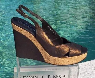 Pre-owned Donald Pliner Couture Metallic Leather Wedge Shoe Cork Mid Sole $275 In Rust Metallic