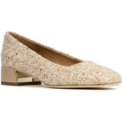 Donald Pliner Drew Pump In Brown