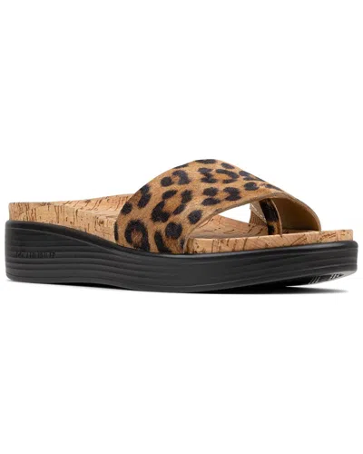 Donald Pliner Fiji Leather Sandal In Brown