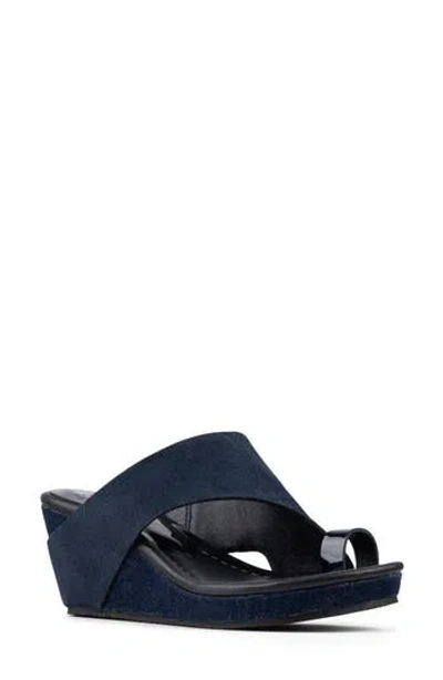 Donald Pliner Gyer Wedge Sandal In Blue