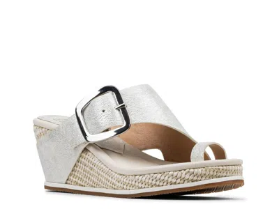 Donald Pliner Women Gyer Buckle Silver Casual