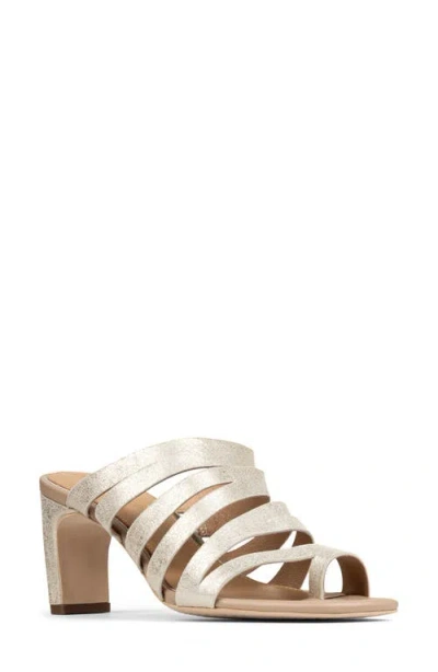 Donald Pliner Havanna Sandal In Platino