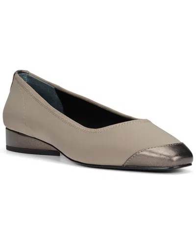 Donald Pliner Issa Crepe Flat In Gray